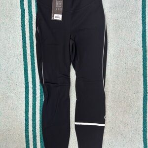 NWT! Novara Thermal Cycling Leggings with Reflective Accents Sz M